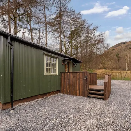 Thistle Lodge, District Shepherd Hut With Hot Tub بيت للعطل كونيستون