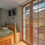 Thistle Lodge, District Shepherd Hut With Hot Tub Tatil Evi Coniston